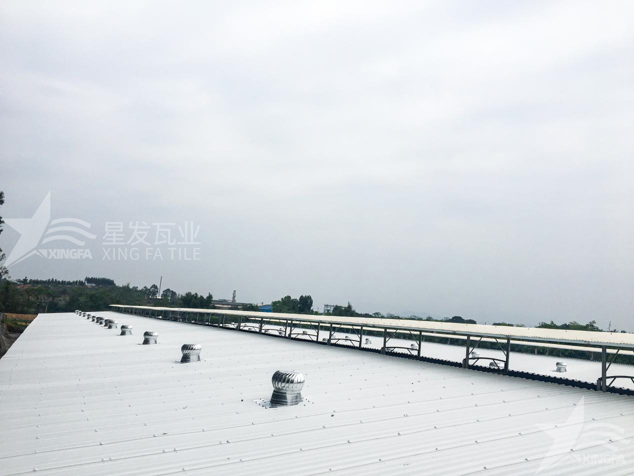 告别高温难耐，信阳PVC瓦让厂房温度轻松降至舒适区间